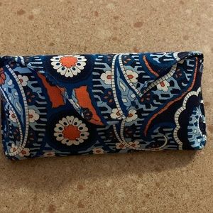 Vera Bradley hard eyeglasses case